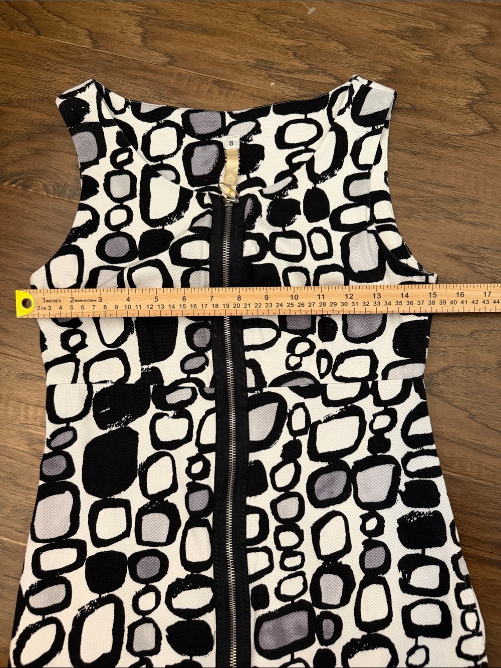 Uncle Frank Retro Geometric Black & White Abstract Shift Dress Front Zip S - Picture 5 of 10